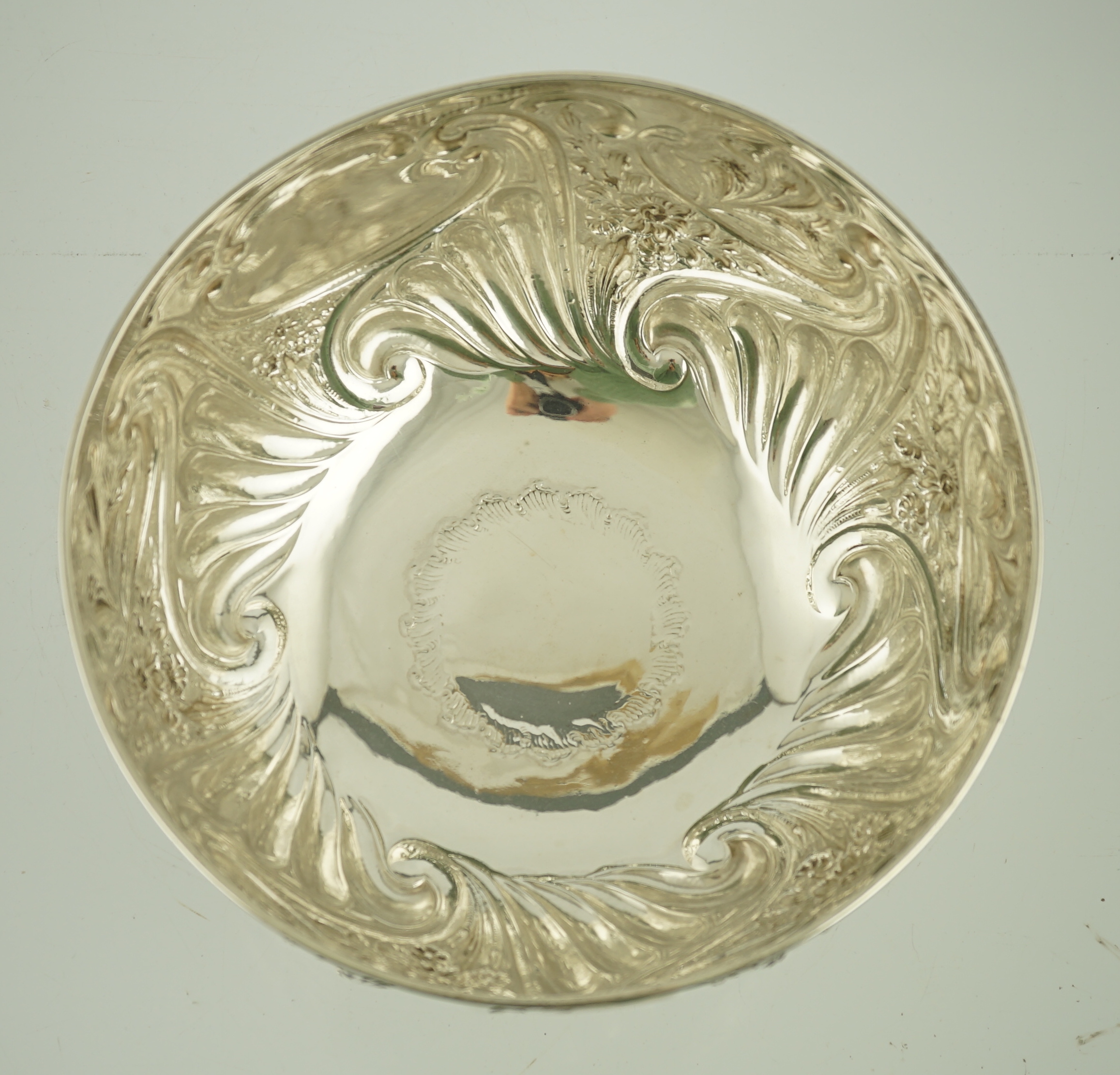 A late Victorian repousse silver rose bowl, by William Hutton & Sons